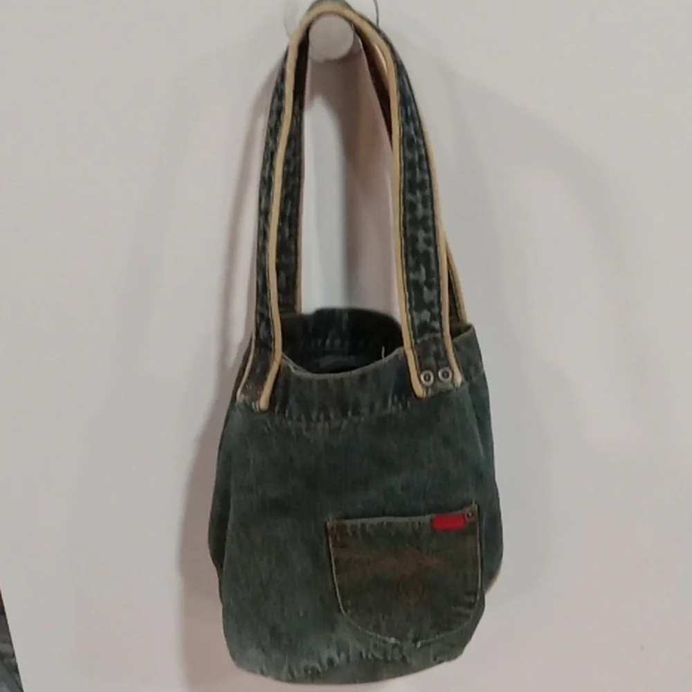 (136) Tilt small denim purse - Picture 1 of 7